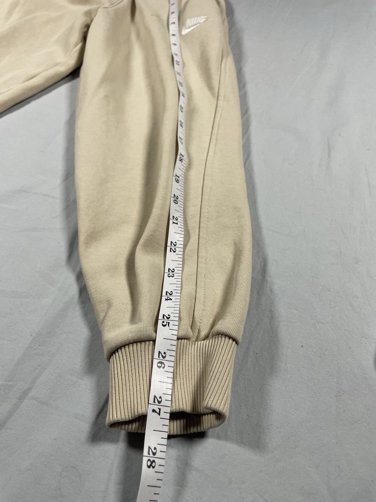 Kids Nike Sweatsuit Fleece Set. Size XS. Comfortable, Relaxed Fit. 0060