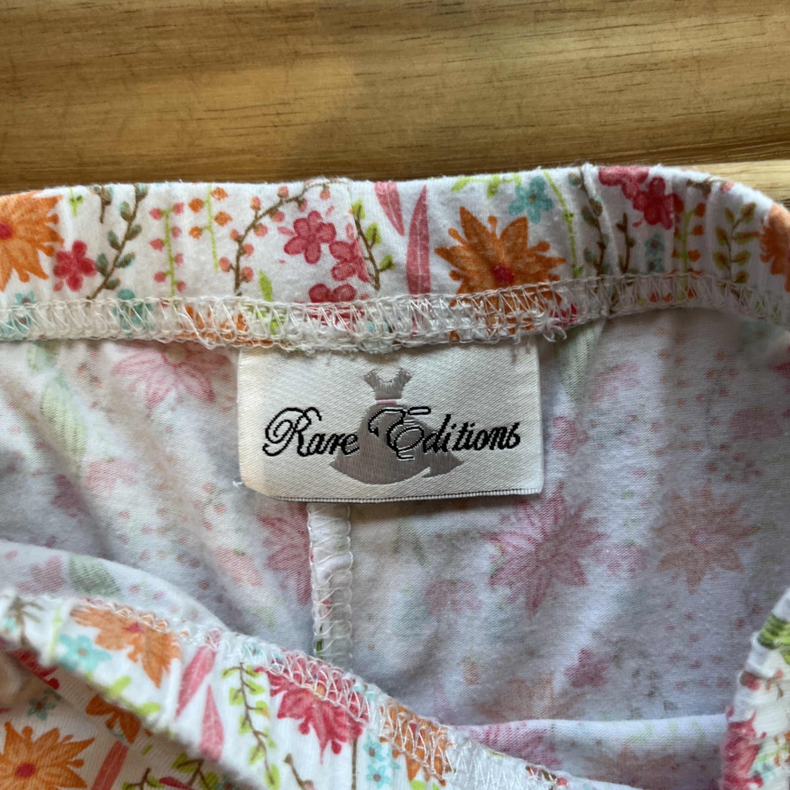 Rare Editions girl 2pc outfit floral ruffled sleeves applique butterflies 2T