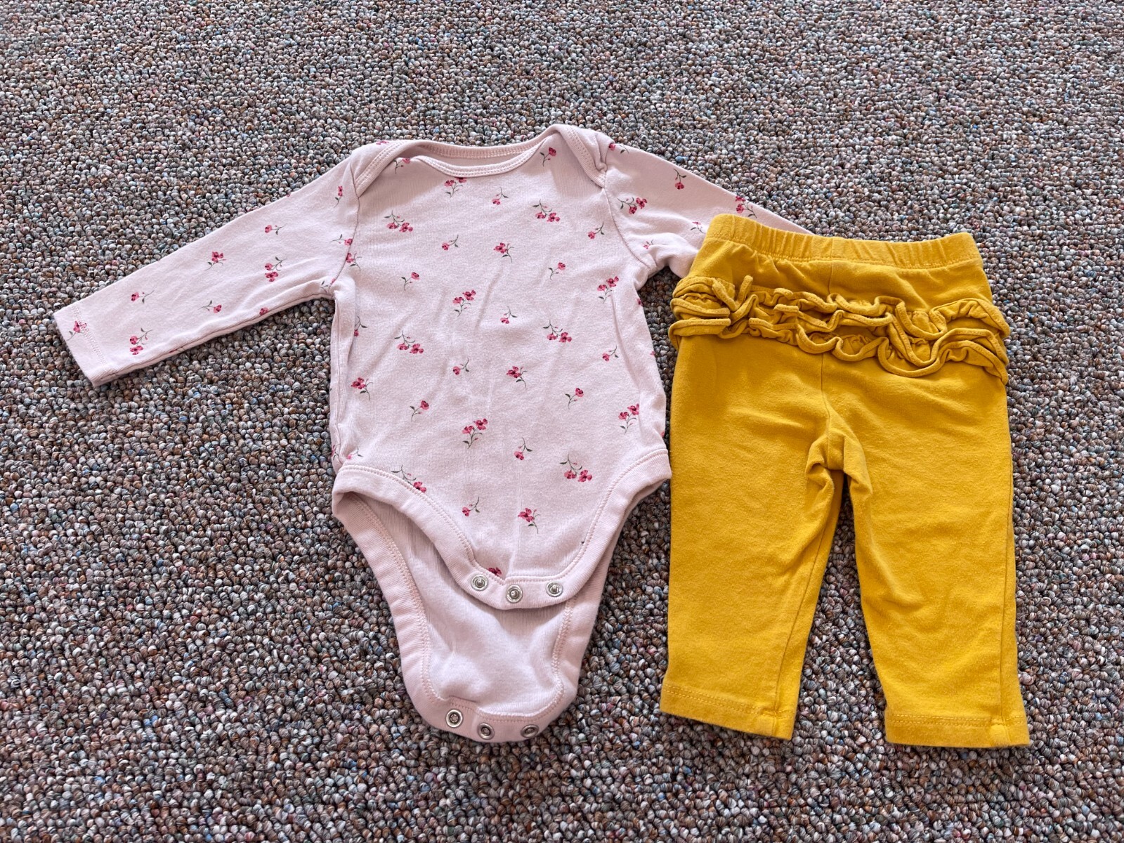 Old Navy Girls Pink Flower Bodysuit & Yellow Ruffle Leggings 3-6M