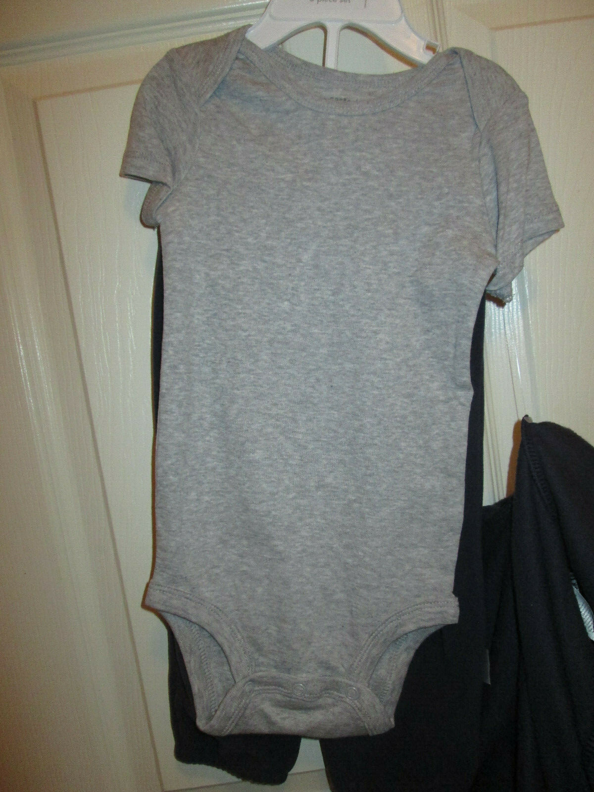 Carter’s Baby Boys 3 Piece Pants Bodysuit Hoodie Set Blue Bear 12M NWT
