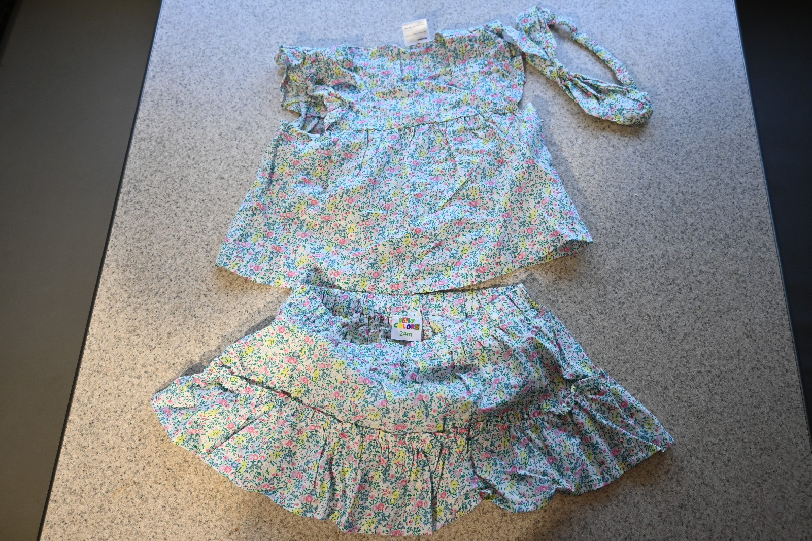Baby Colors Girl Two-Piece Floral Ruffle Top Shorts and Headband Set 24 months