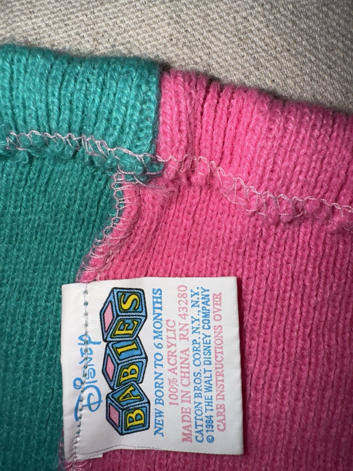 1984 Vtg Disney Babies Minnie Mouse Knit ColorBlock Cardigan Pants Hat Set 0-6M