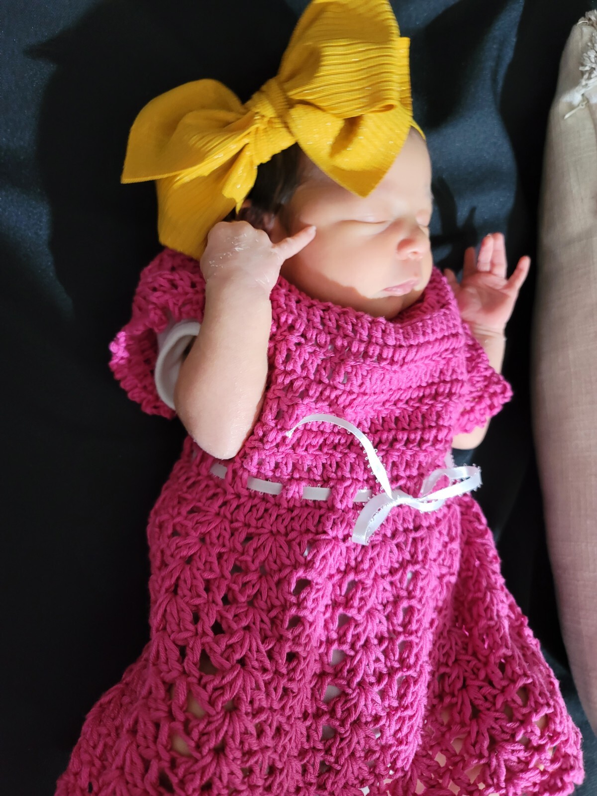 Newborn Crochet pink dress set*