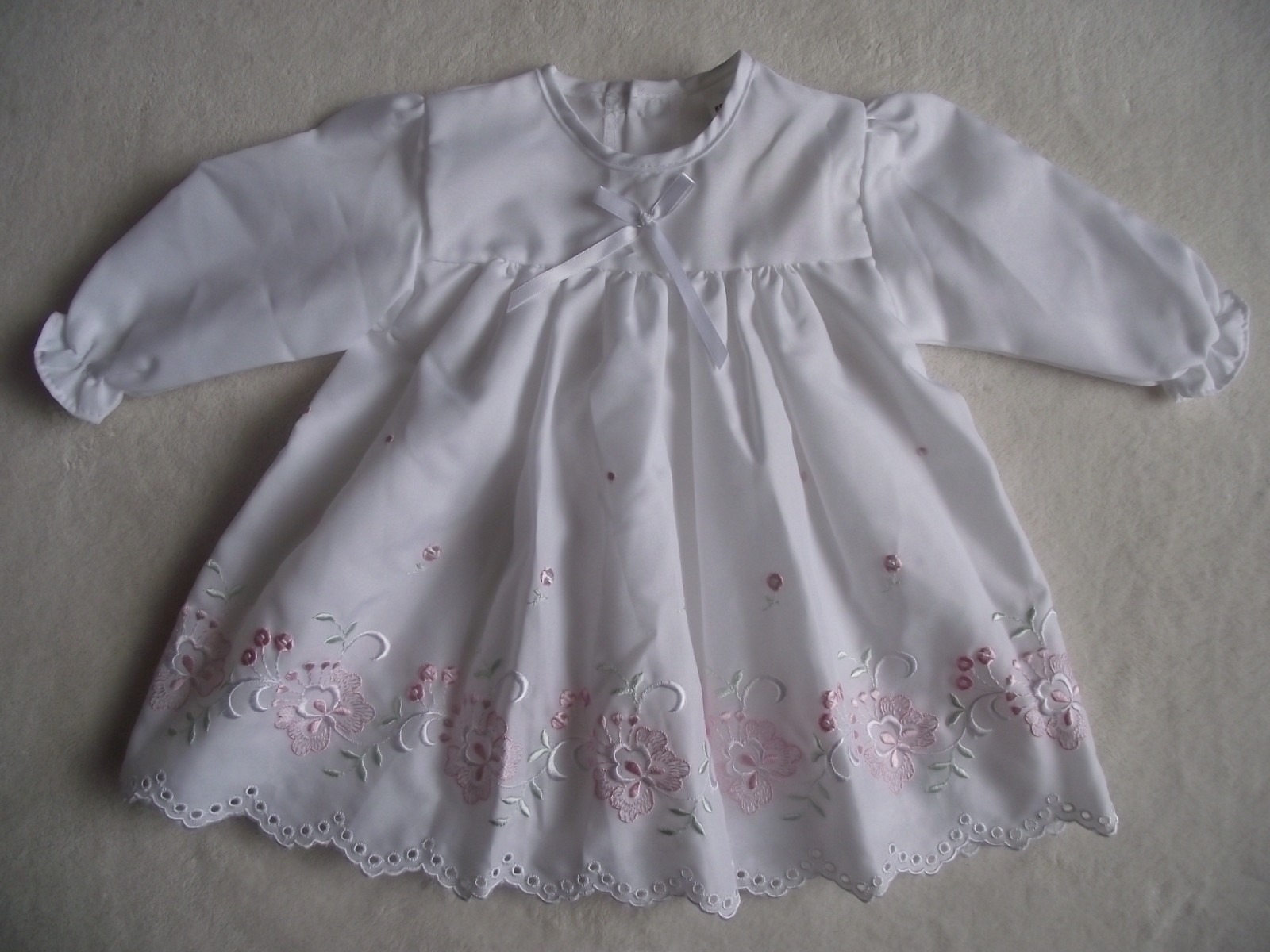 VINTAGE BABY CLOTHES – WHITE & PINK FLORAL DRESS – 6-12 MONTHS – MADE IN ENGLAND