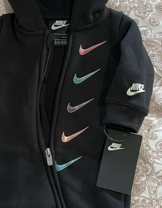 NEW NIKE Baby BOYS & GIRLS GIFT SET: Black Jumpsuit. 0-6 Months. UNISEX.Black