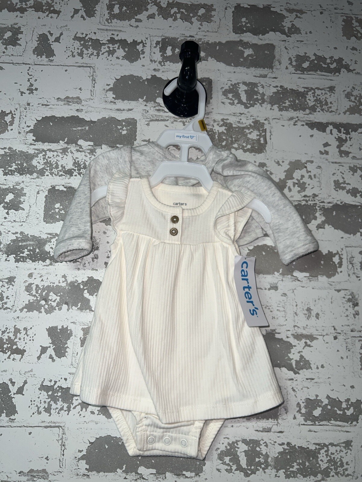 NWT! Carter’s 4 Outfit Sets – Newborn – Ribbon – Polka Dots – See photos