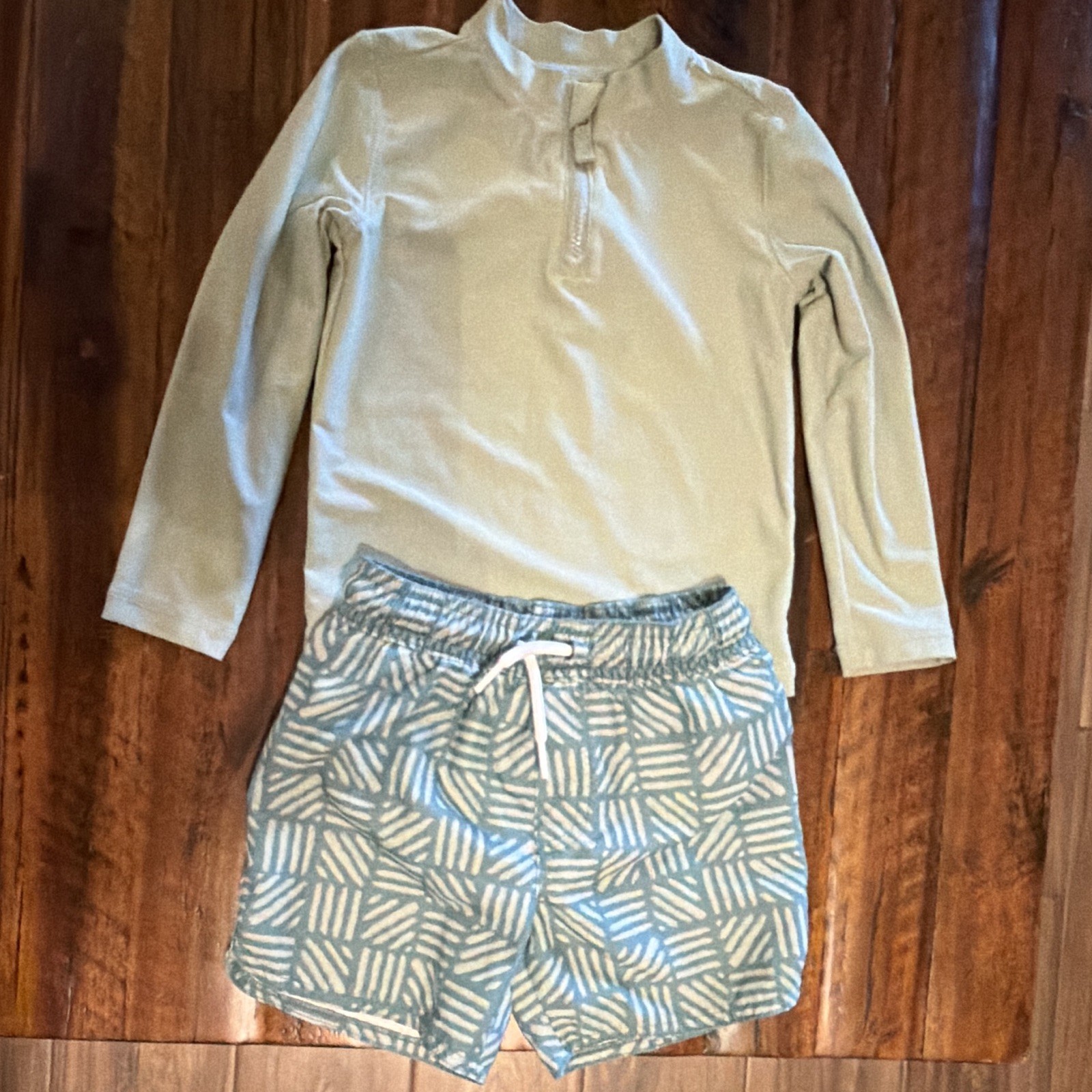 3T Carter’s Swim wear