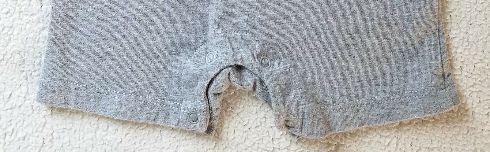 Koala Baby ~ Boy’s Novelty Shorts Outfit~ Size 3-6 Months ~ Gray.