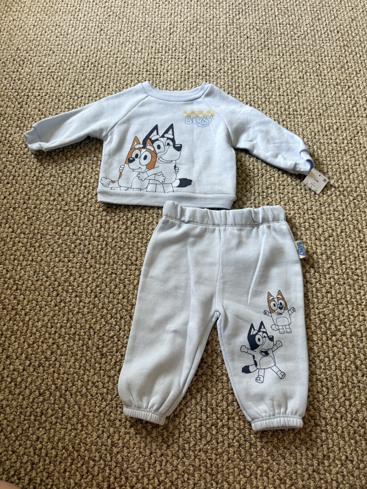 Kids Unisex Bluey Sweat Shirt and Pants Outfit Set Size 6-9 Months Brand New NWT