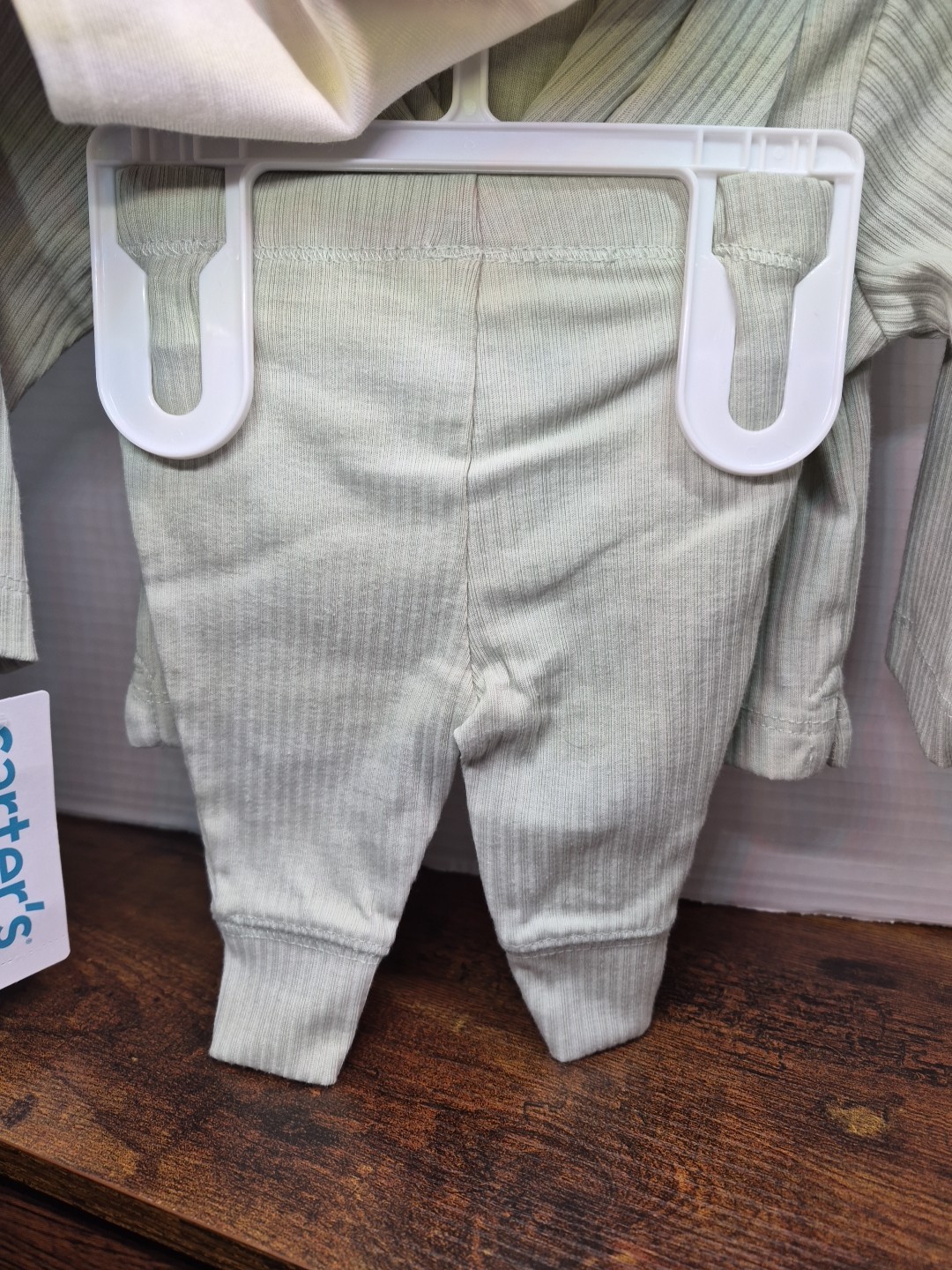 Carter’s Baby Boy 3 Piece New Outfit. Newborn NWT