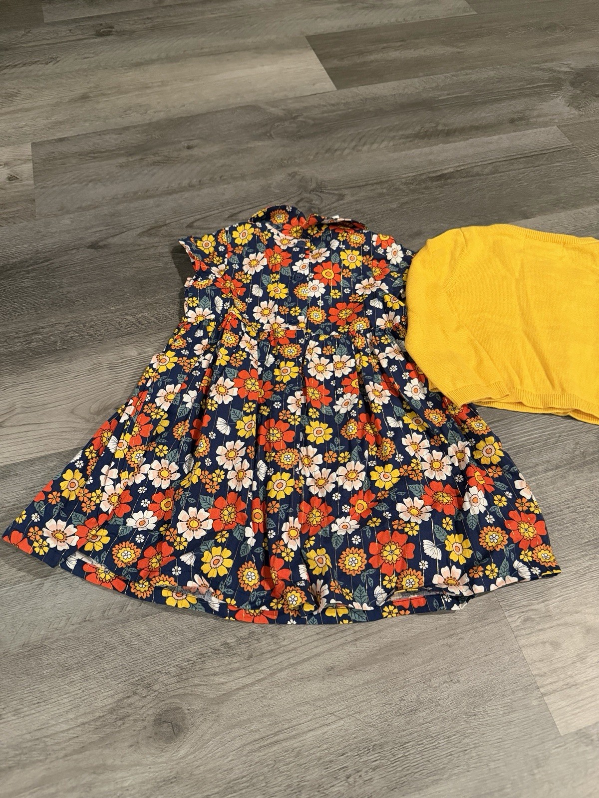NWT Goodlad Girls 2 Piece Floral Dress Yellow Cardigan Set 24 Months