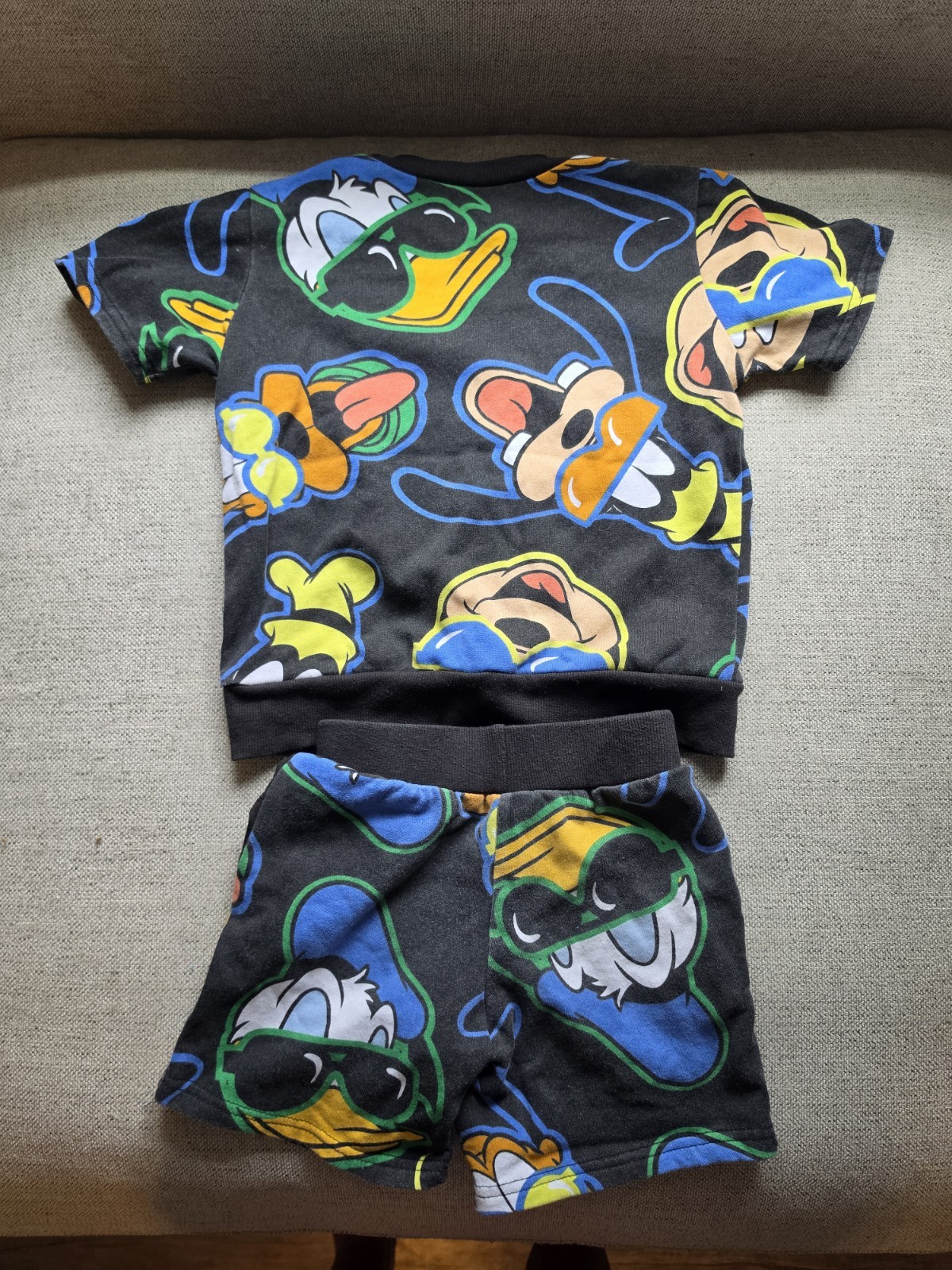 Disney Mickey & Friends Donald Duck Goofy 2pc T-Shirt & Shorts Set 5T