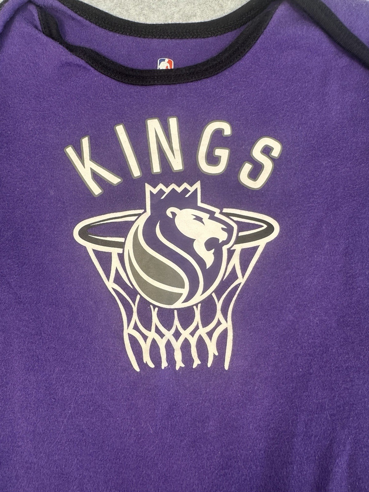 Sacramento Kings Baby Outfit Size 24 Months Purple Unisex NBA
