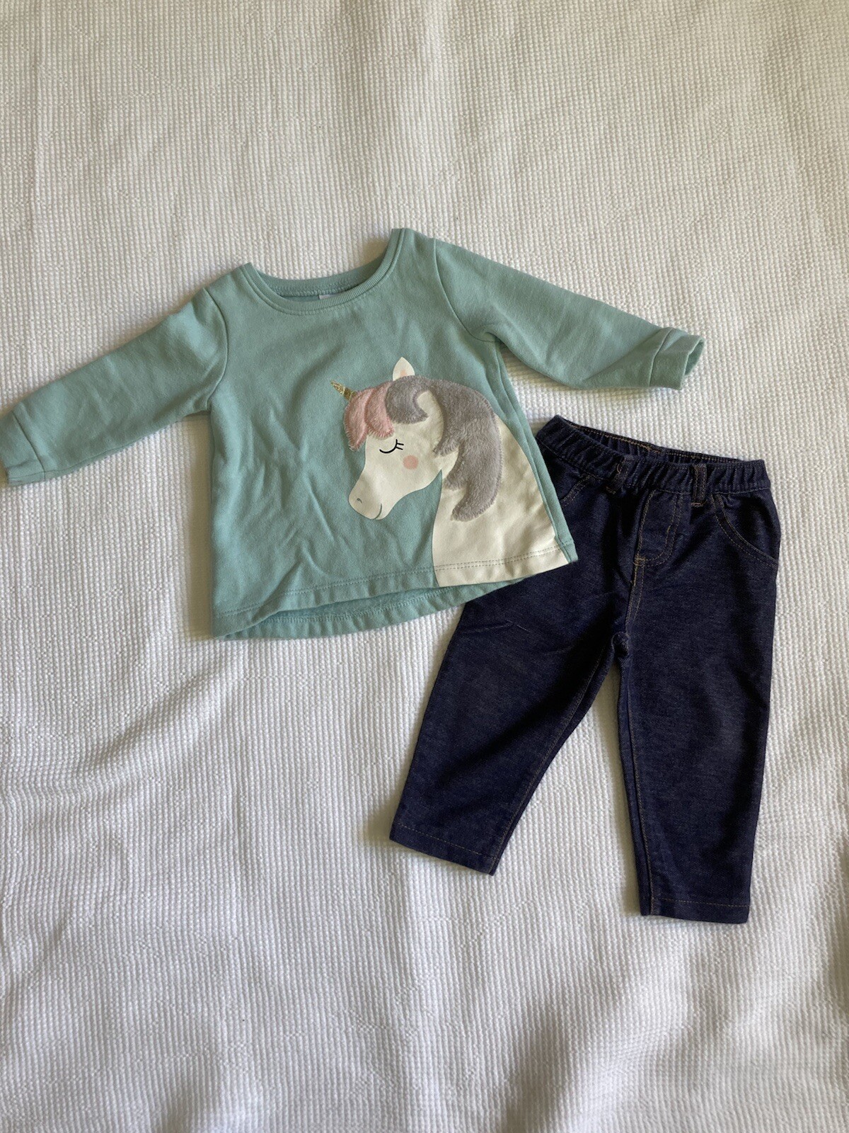 Carters Baby Girl 2 piece Sweatshirt And Leggings