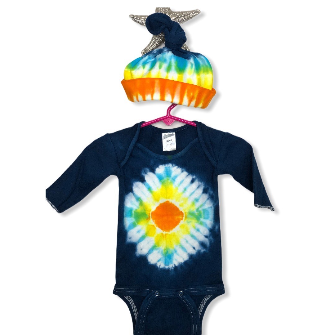 NWT 3 Month Tie Dye By Tiny Bundles Bodysuit Hat Infants Baby Newborn Boy Unisex