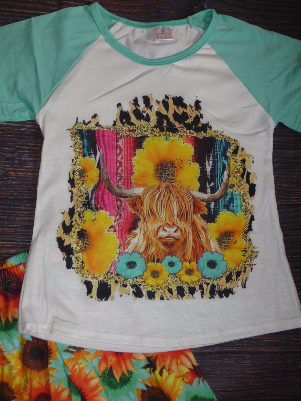 NEW Boutique Cow Sunflower Bell Bottoms Girls Outfit Set
