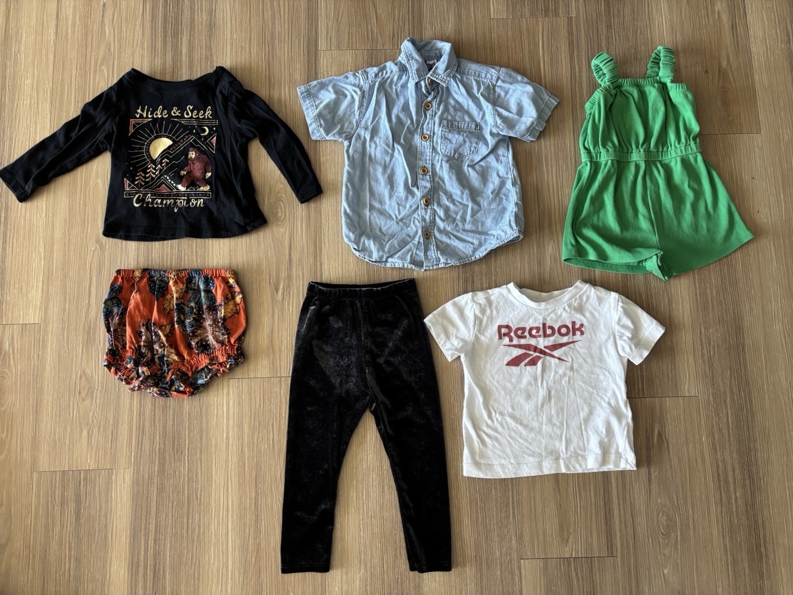Lot of 6 Girls Tops Bottoms One Piece Old Navy Reebok 12-24 Months Preppy Casual