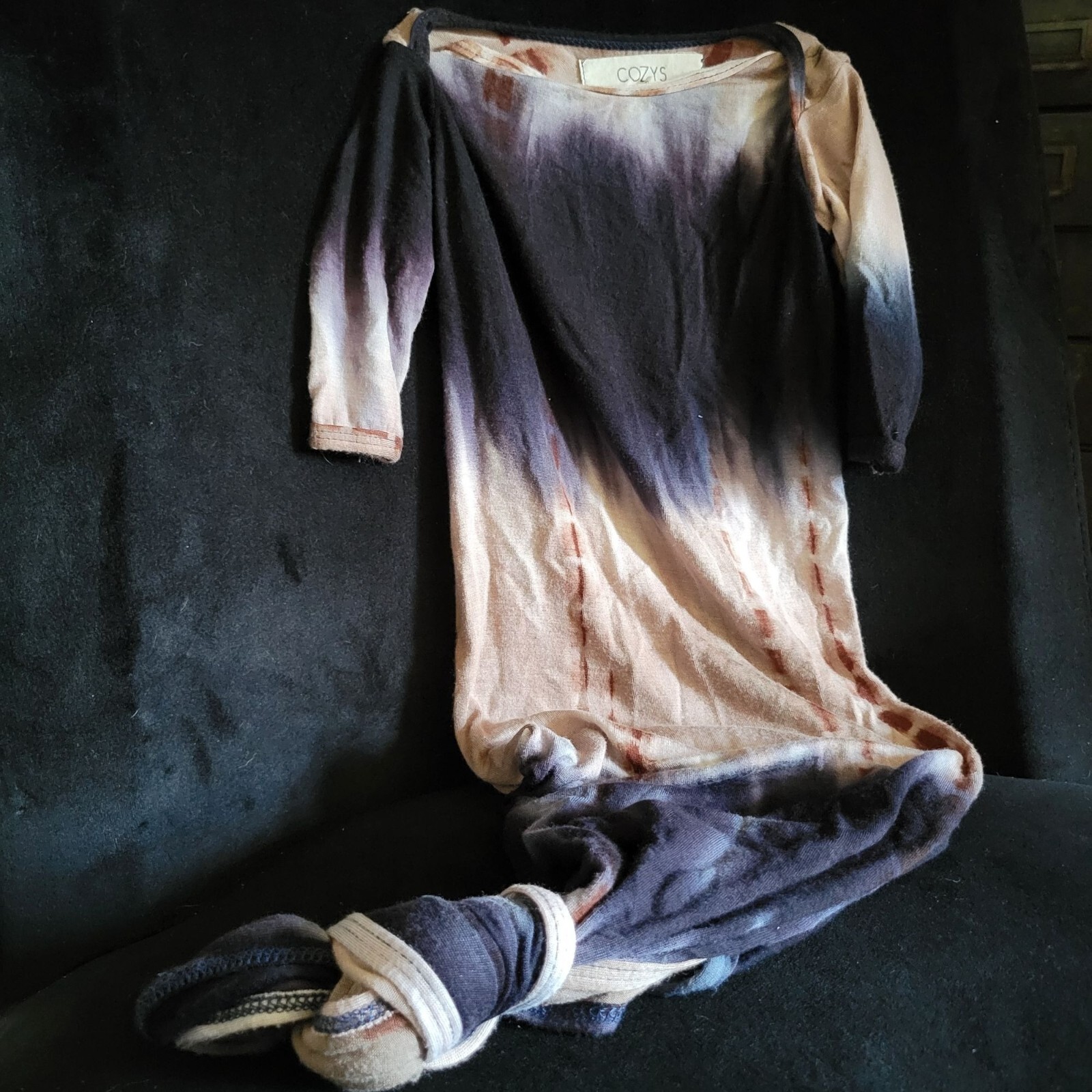 Cozy Blankets Black and Brown Tie Dye Knotted Baby Gown (0-3 months)