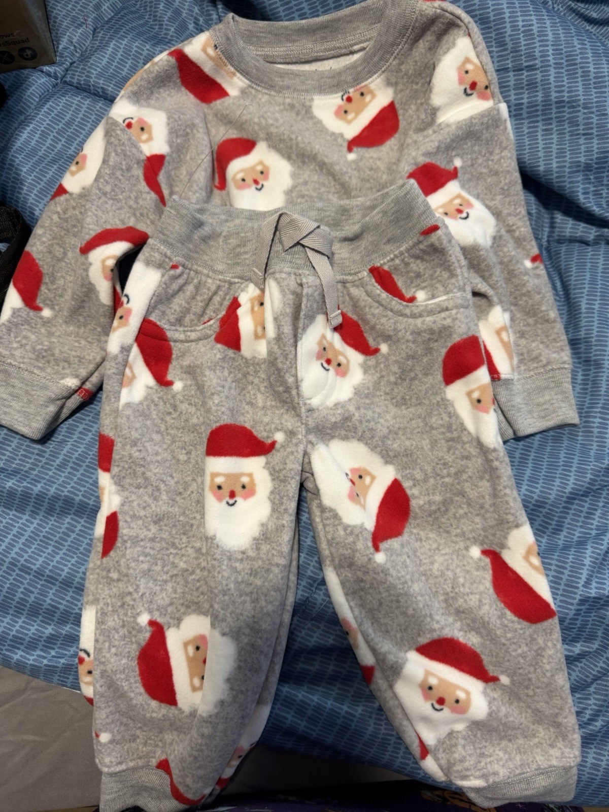Carters Santa Claus grey sweatshirt and sweatpants set new size 12m