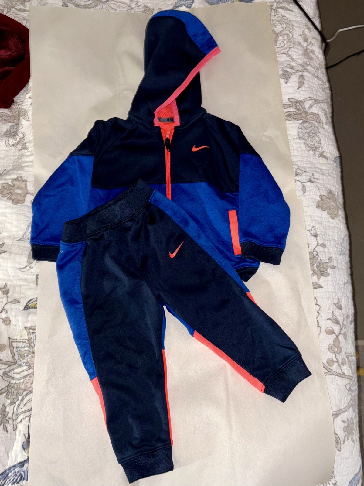 Nike Kids Toddler Boys ( 18 mo) Track Suit Blue Jacket Pants Outfit Set of 2