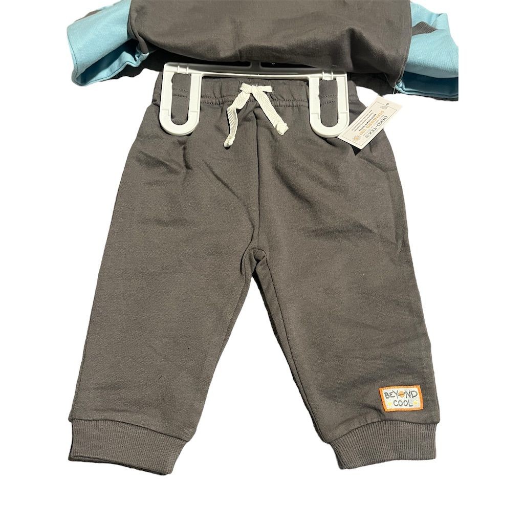 Baby Starters 2-Piece Outfit Set Unisex Size 6M Gray Blue “I’m a Blast!”