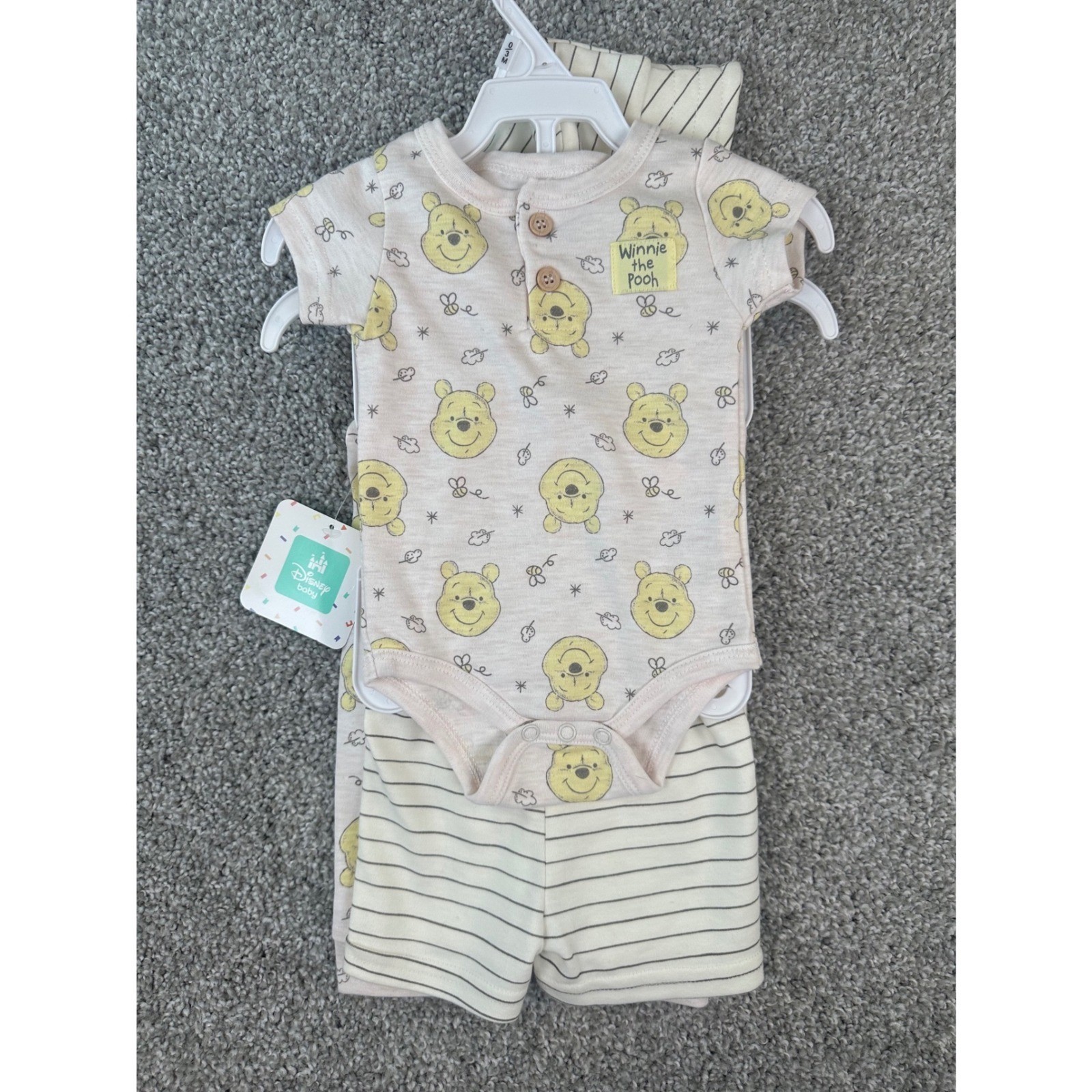 Disney Baby Winnie the Pooh 5 Piece Bodysuit Pants Shorts Hat Set 0-3M NWT
