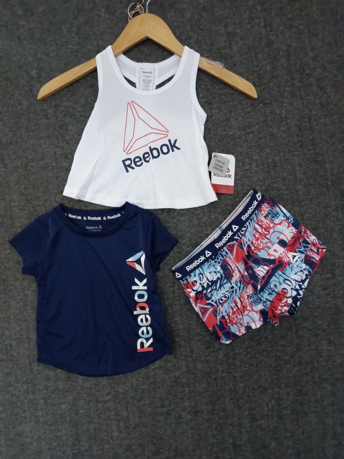 Reebok 3-Piece Toddler Unisex Set Tank + T-Shirt + Shorts Multicolor Size 2T