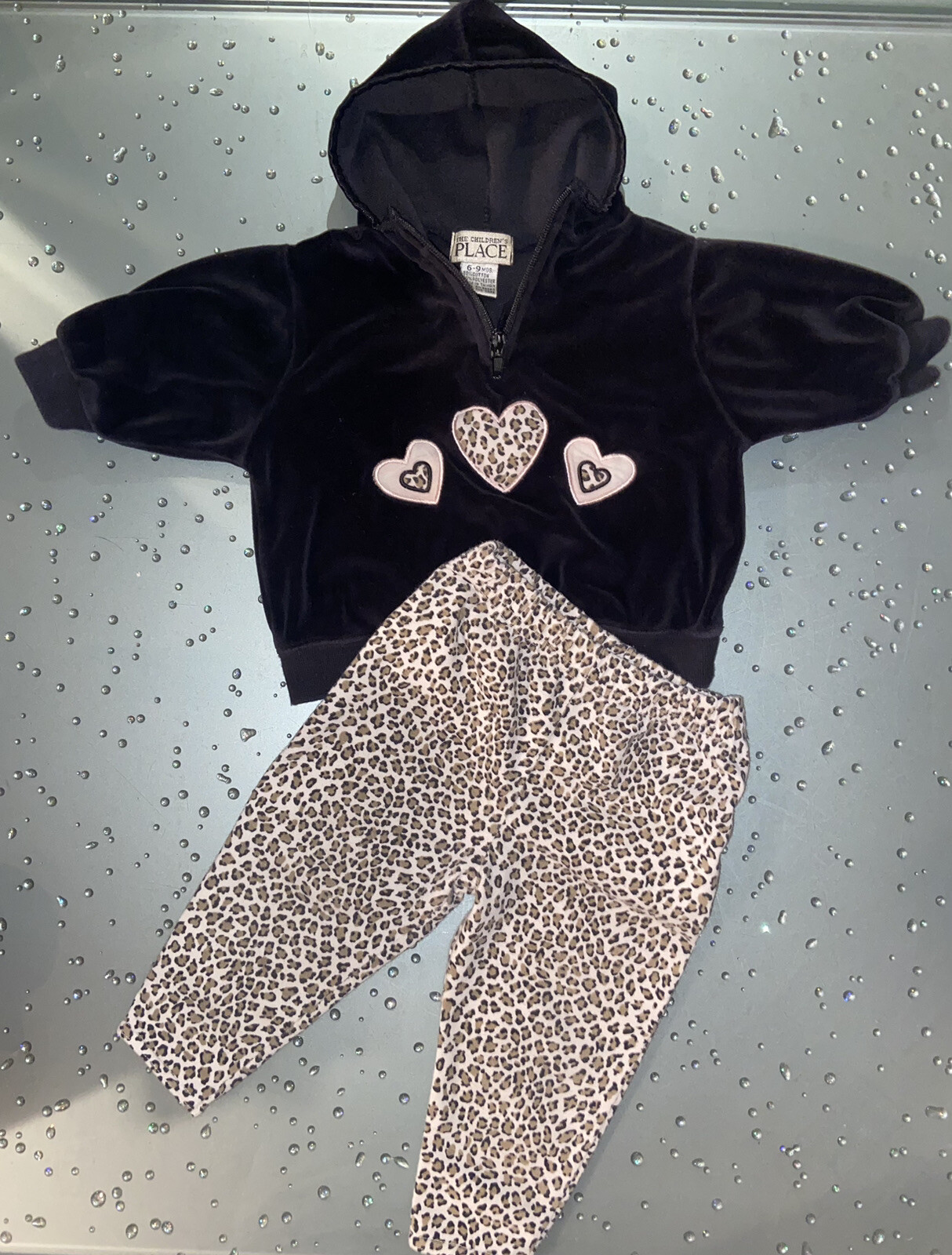 The Children’s Place Girls (2) Piece Hearts Hoodie Pants Outfit Sz 6-12 Months