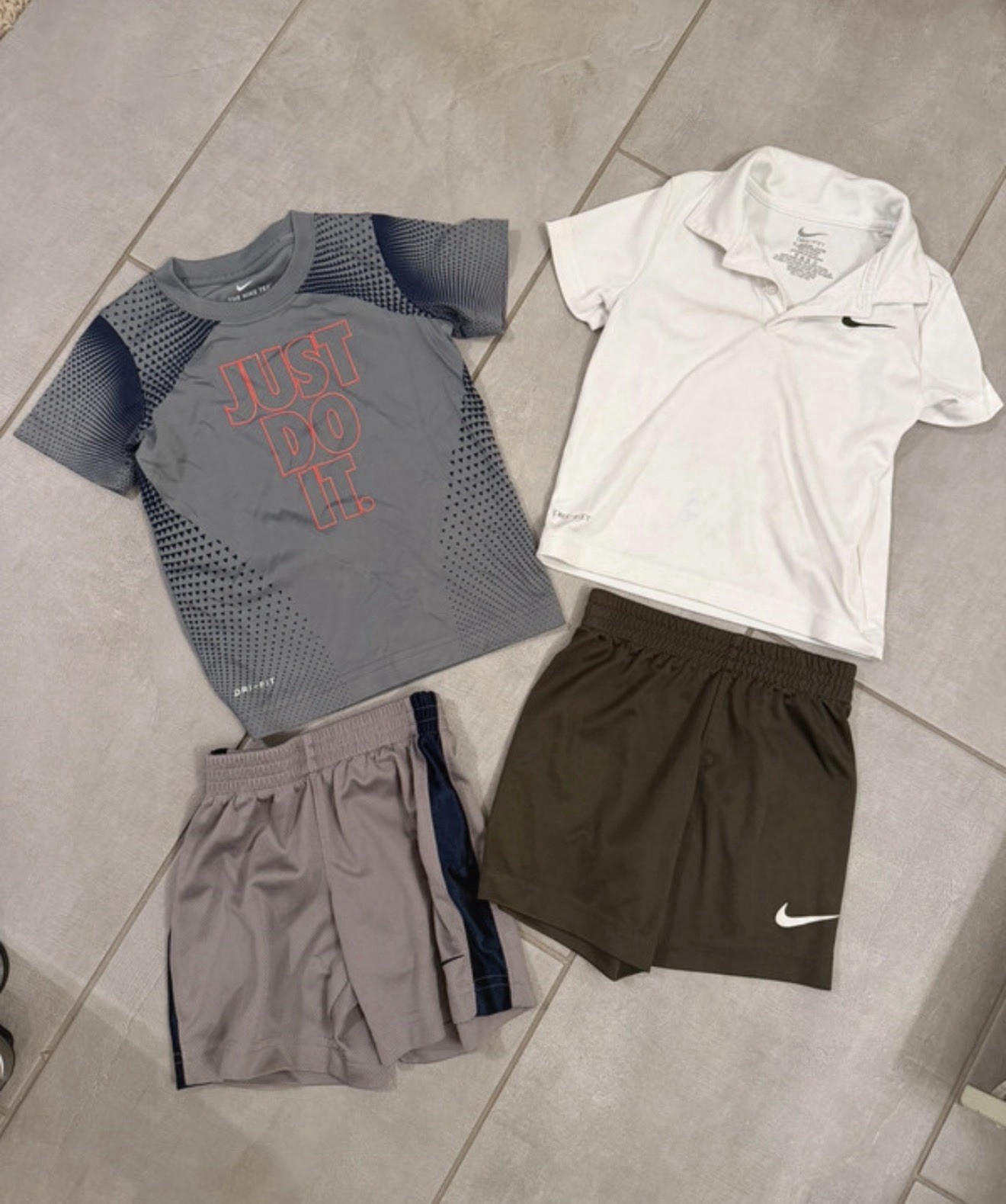 Nike 3T drifit short sleeve and shirt bundle