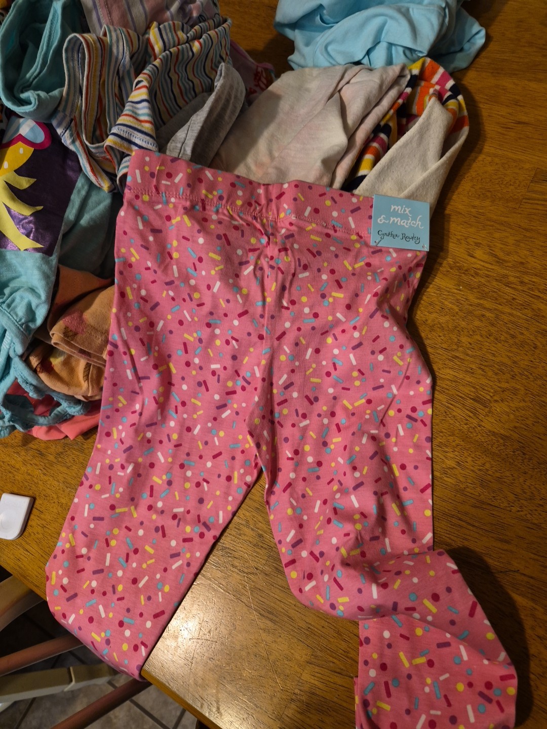 Used And New 75 Piece Girls 5t Clothing Asst. Sizes Carter’s Old Navy & Bulk Lot