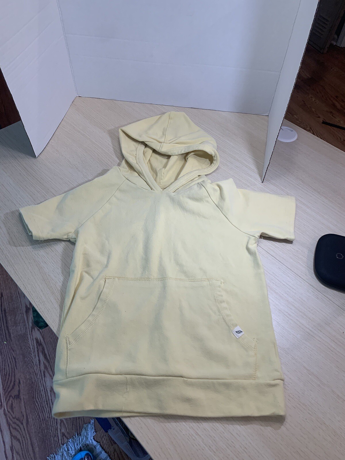 Infant Baby Unisex Easy Peasy Super Soft Yellow Hacci Hoodie 5T NWOT