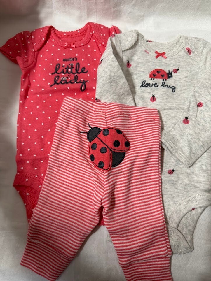 Preemie Baby Girl 3 pc Carter’s Pants & Two Bodysuit Set Auntie’s Little Lady