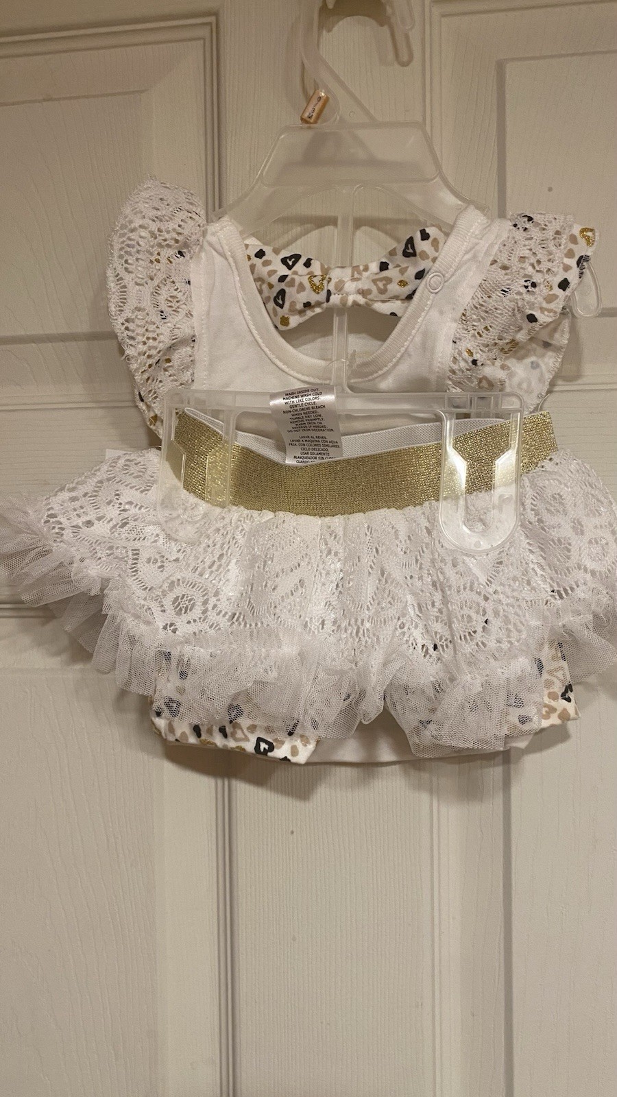 DDG Darlings 2pc Girls Cat Graphic Lace Top & Shorts Set White 0-3 Months