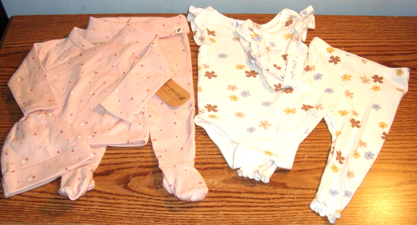 NWT Girls size 3-6 Month Cotton Outfits: Peach Set & Floral Set – READ
