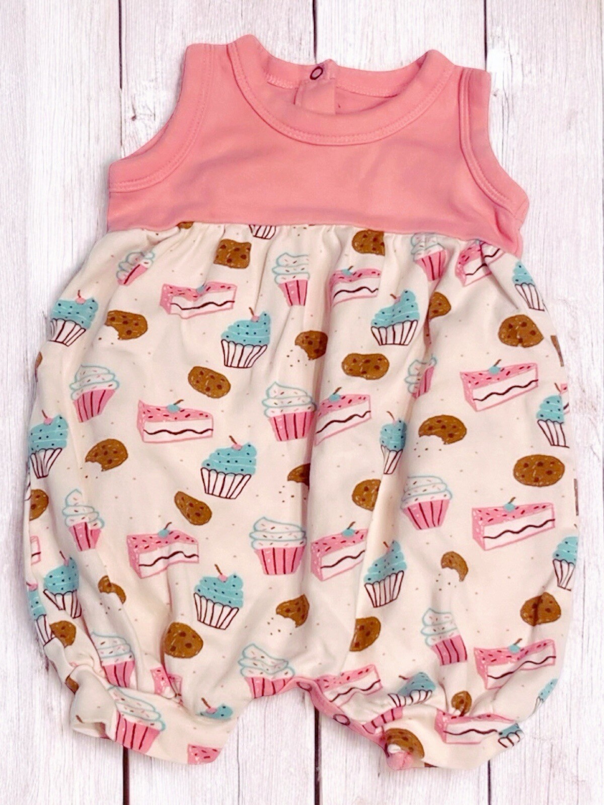 Finn+Emma 2Pk Girls Bubble Romper Disney Minnie & Sweet Treats 6-9 Months EUC