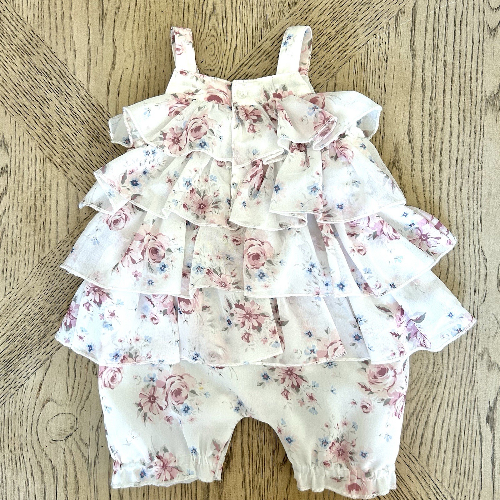 Edgehill Collection Baby Girl Size 6mo Pink One Piece Romper Chiffon Ruffles