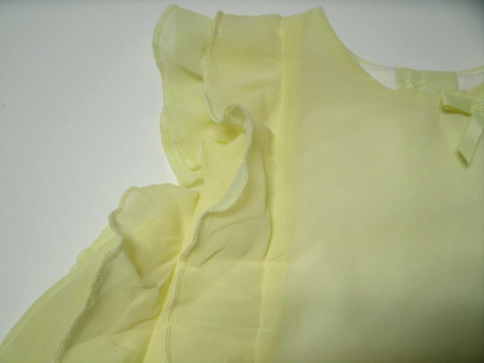 Cynthia Rowley Girls Outfit 2 Piece Top Shorts Yellow Ruffle Baby 3-6 Months New