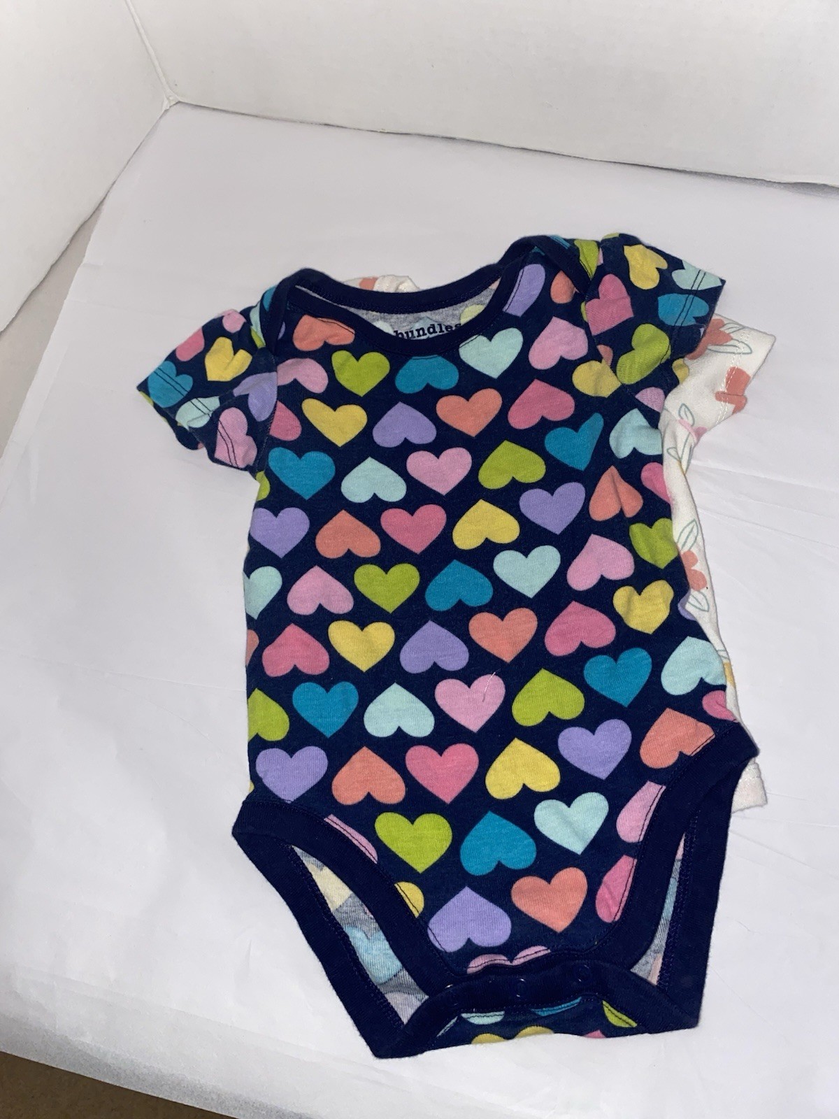 Baby 4 Sets Carter’s Bundles Size 6M Hearts Dots Floral