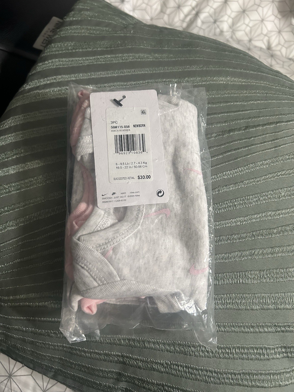 Nike 3 Piece Birch Heather Pink Bodysuit Set Newborn Girls Cotton Casual