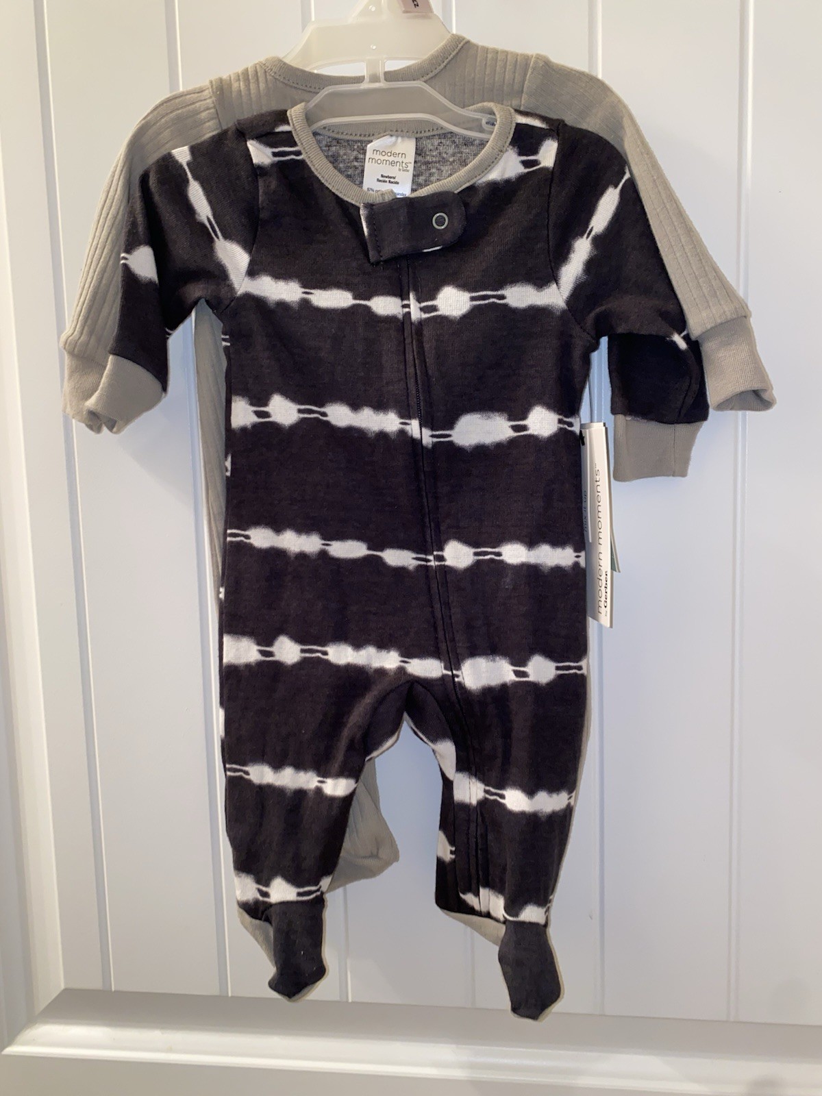 New~Gerber Baby Boy 12pc Bundle Newborn-3/6M Sleepers, Bodysuits & Shorts