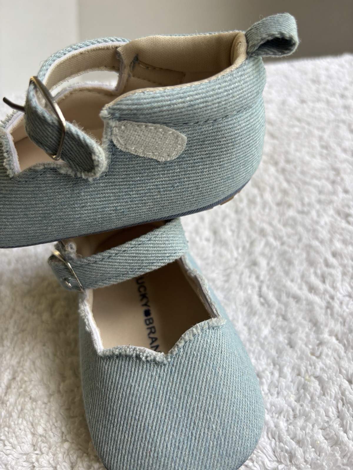 Lucky Brand Baby Girl Size 3 Blue Cloth Baby Janes Easy Close Strip