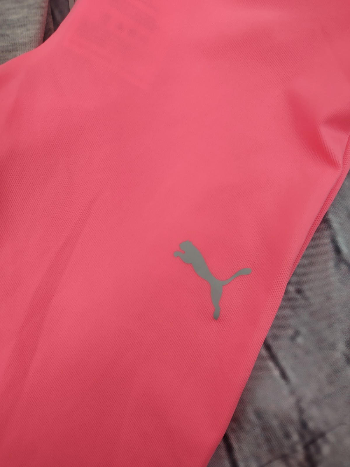NWT! GIRLS PUMA OUTFIT SIZE 4T SUPER CUTE!
