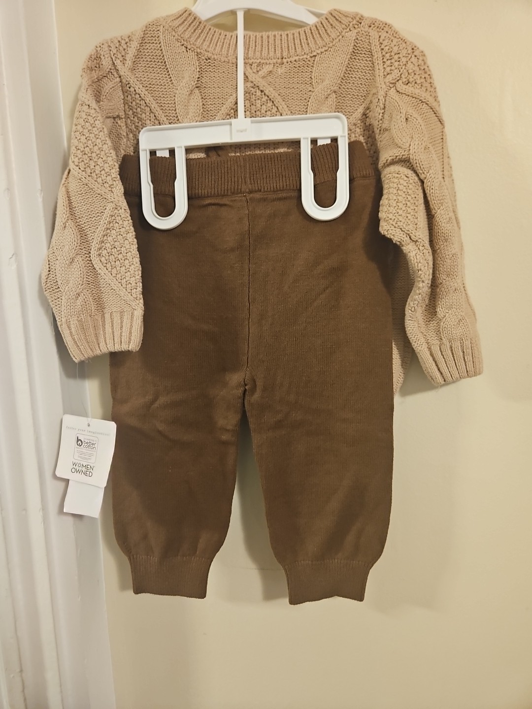 Grayson Mini Baby Cable Knit Top & Bottom Set – Brown 12 Months – Unisex Outfit