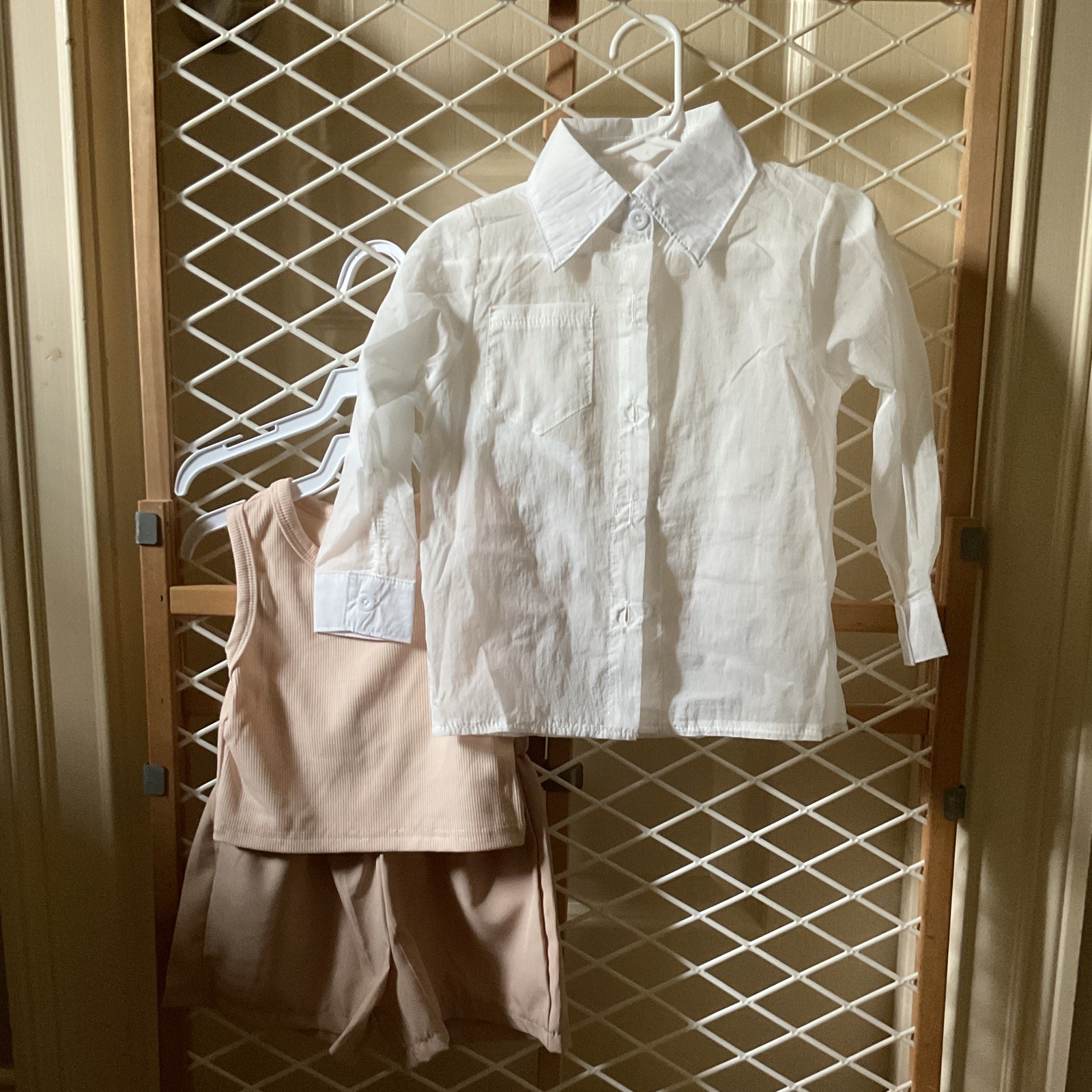 3T Unisex 3pc White/Beige Woven Long Sleeve Button Shirt Tank & Shorts Set