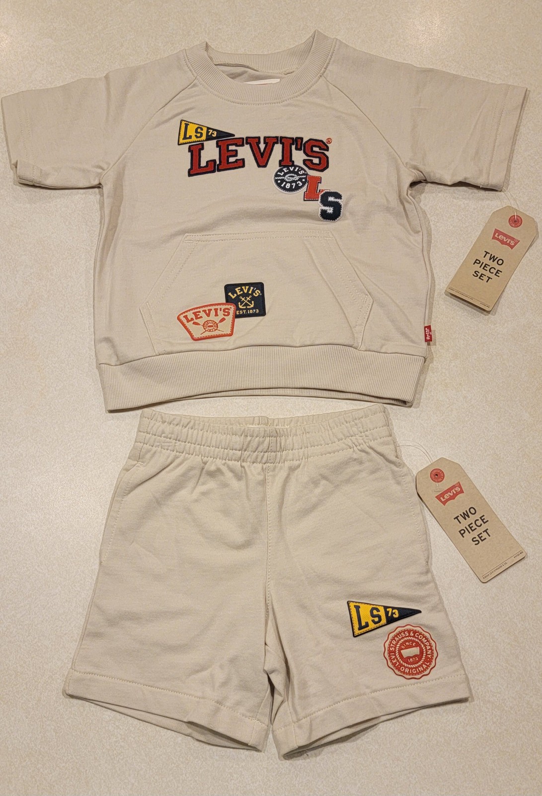 NWT Levi’s Toddler 2 Piece Boys Raglan Knit Short Set Size 3T Oatmeal MSRP $36