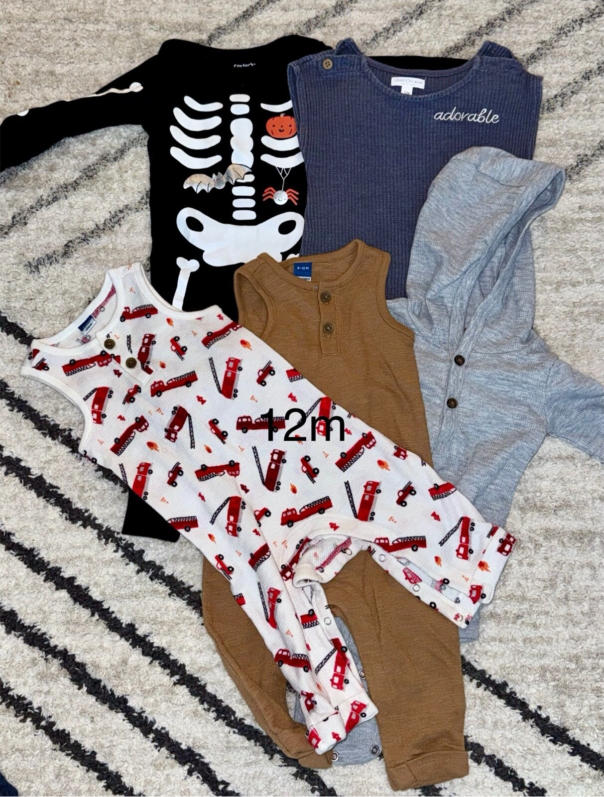 5pc Random baby boy bodysuits 12m