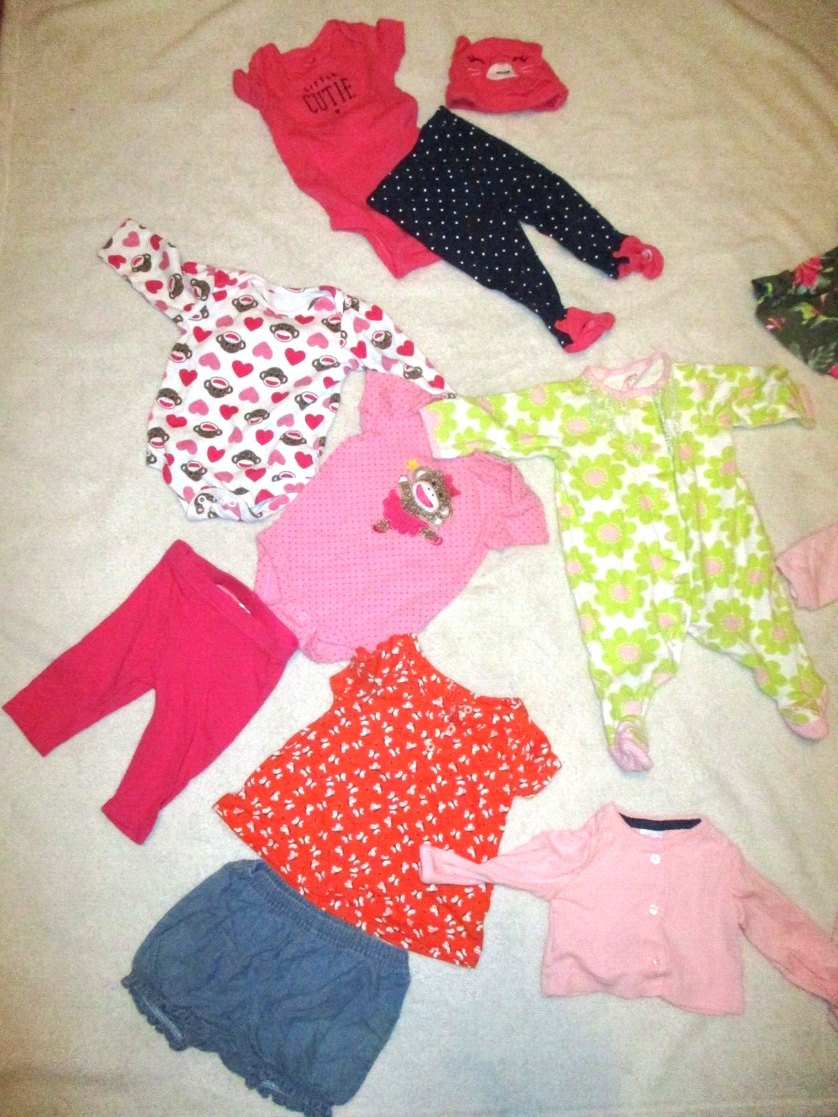 Baby/Infant Girl Clothing~Size 3 Months~Variety~17 Pieces of Clothing~Pre-Owned