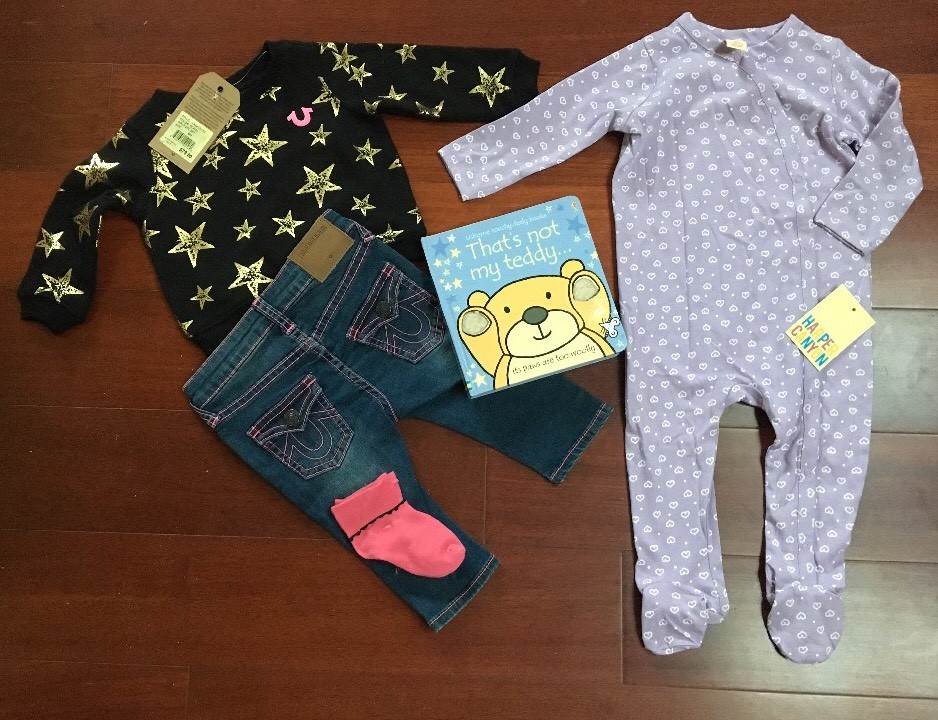 5 PIECE-NEW TRUE RELIGION Baby Girl STAR SWEATSHIRT & JEANS 6M or 12M + PJs NWT