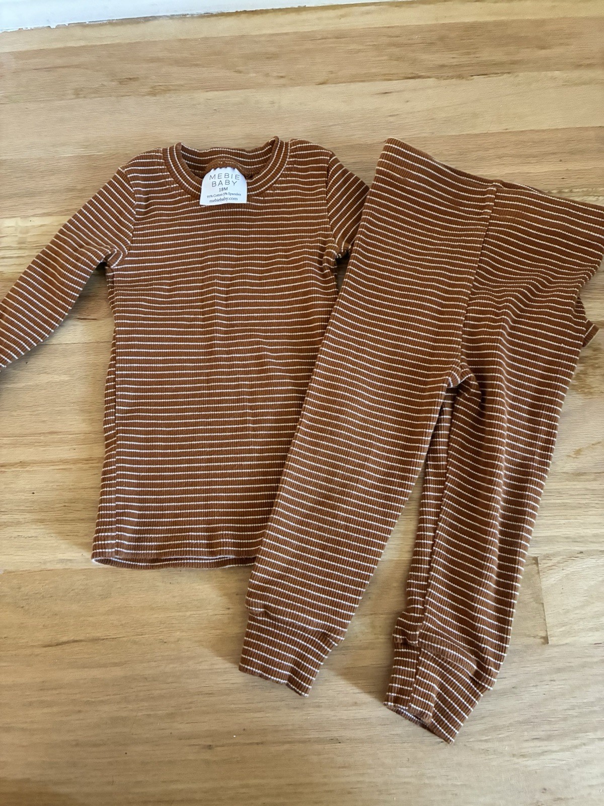 Mebie Baby Size 18 Months Set Of Pants And Top Ribbed