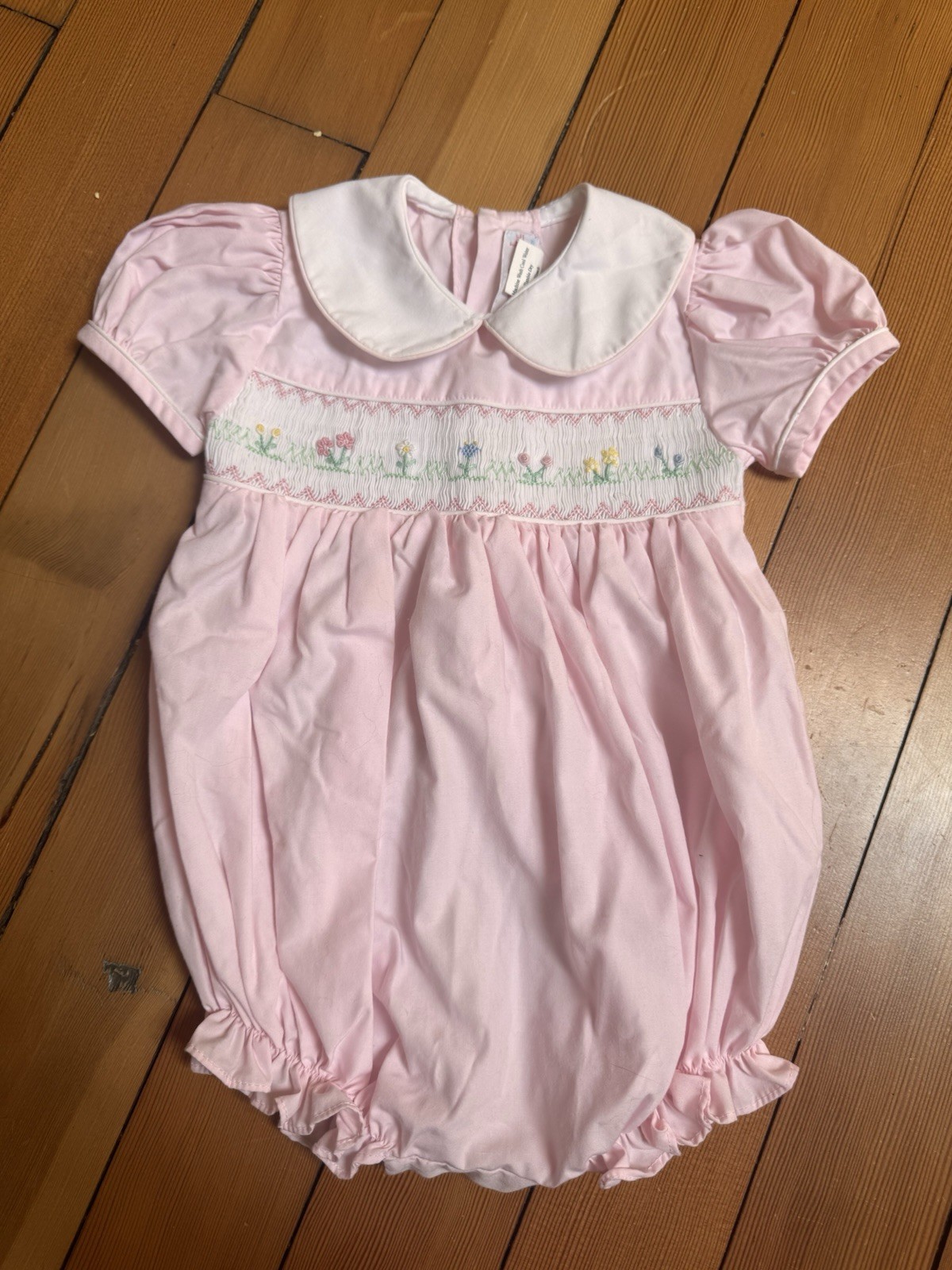 Peter Pan Collar And Smocked Little Girls One Piece Bloomers Size 9 Months